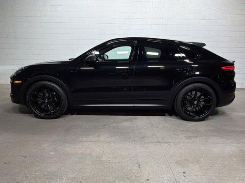 2023 Porsche Cayenne Turbo GT