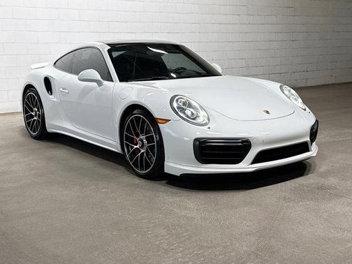 2017 Porsche 911 Turbo