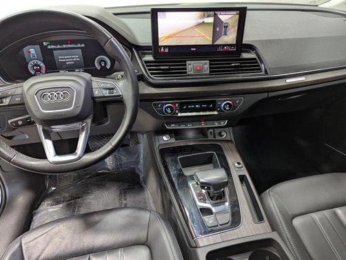 2023 Audi Q5 45 S line Premium Plus