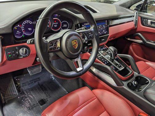 2022 Porsche Cayenne Turbo