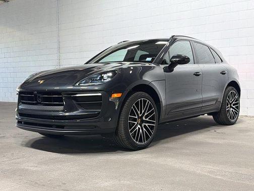 2026 Porsche Macan AWD