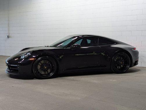 2024 Porsche 911 Carrera GTS
