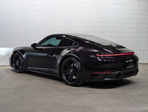 2024 Porsche 911 Carrera GTS