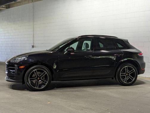 2021 Porsche Macan Base