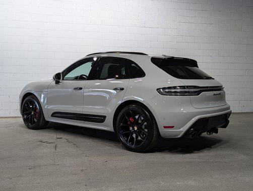 2025 Porsche Macan GTS