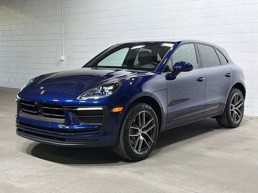 2026 Porsche Macan AWD
