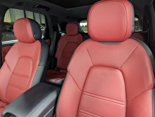 2025 Porsche Cayenne S