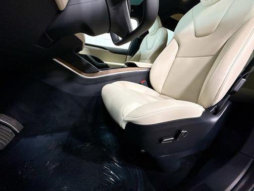 Deep Blue Metallic 2024 Tesla Model X Long Range