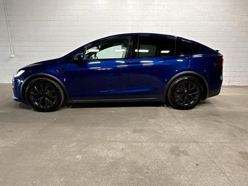 Deep Blue Metallic 2024 Tesla Model X Long Range