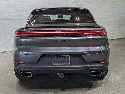 2025 Porsche Cayenne Coupe AWD