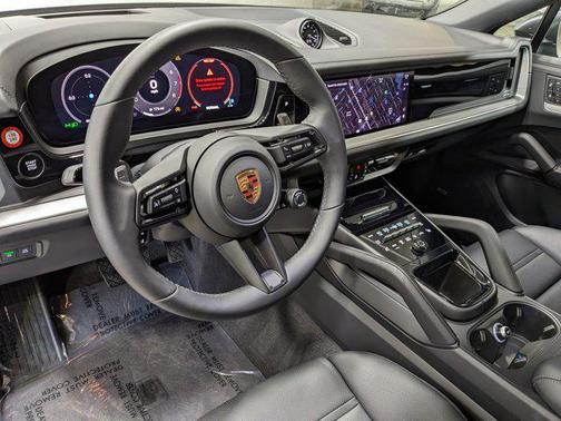2025 Porsche Cayenne Coupe AWD