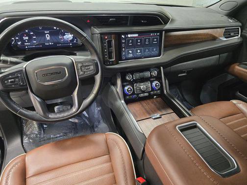 2023 GMC Yukon Denali Ultimate