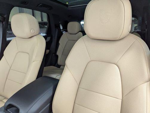 2025 Porsche Cayenne E-Hybrid