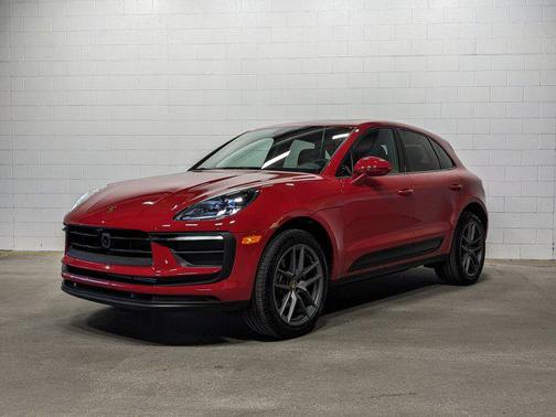 2024 Porsche Macan Base