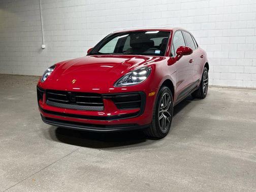 2026 Porsche Macan AWD