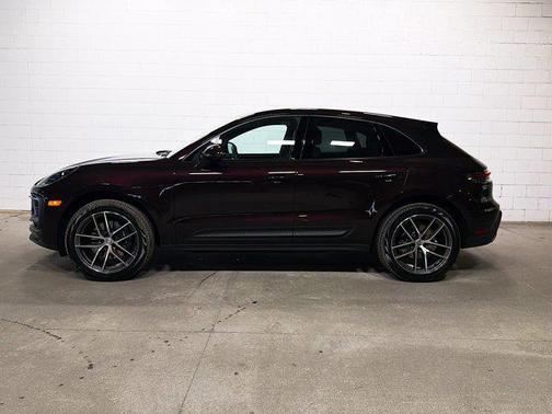 2025 Porsche Macan T