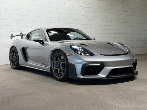 2025 Porsche 718 Cayman GT4 RS