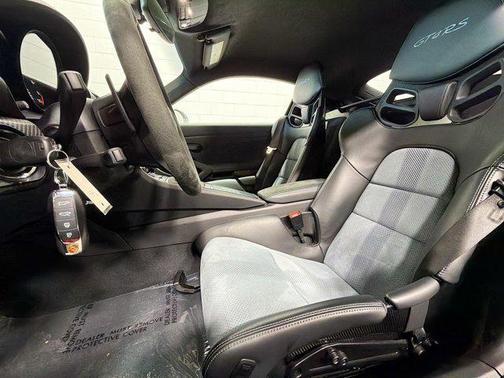 2025 Porsche 718 Cayman GT4 RS