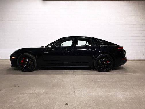 2026 Porsche Panamera 4S E-Hybrid