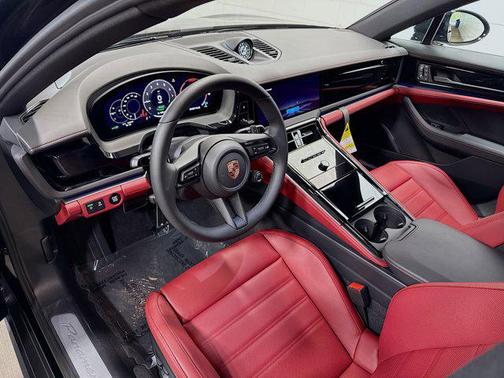 2026 Porsche Panamera 4S E-Hybrid