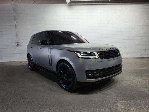 2023 Land Rover Range Rover P530 SE