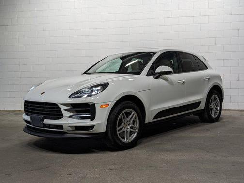 2020 Porsche Macan Base