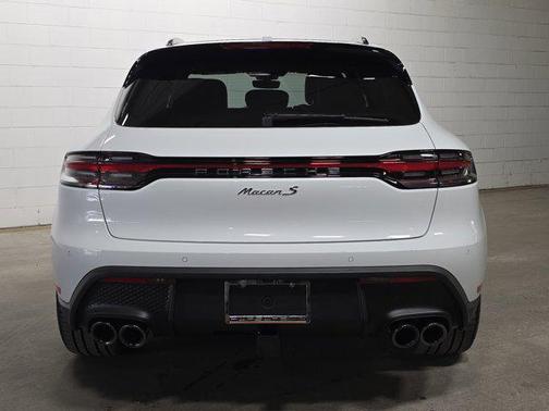 2025 Porsche Macan S
