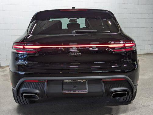 2026 Porsche Macan AWD