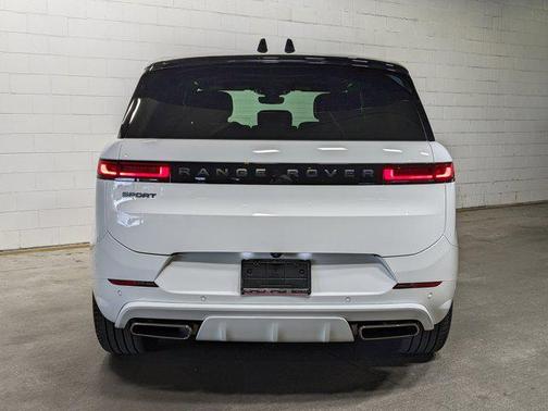 2024 Land Rover Range Rover Sport SE