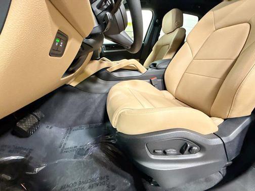 Algarve Blue Metallic 2026 Porsche Cayenne Cayenne E-Hybrid