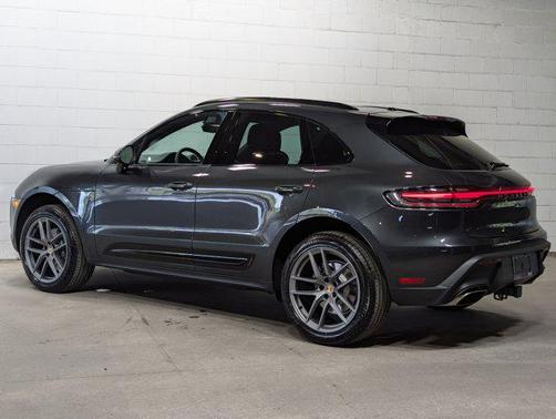 2026 Porsche Macan AWD