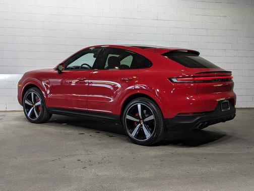 2024 Porsche Cayenne S