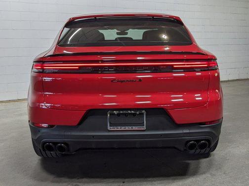 2024 Porsche Cayenne S