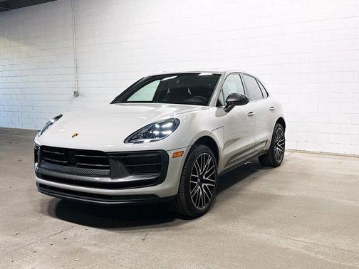 2026 Porsche Macan T