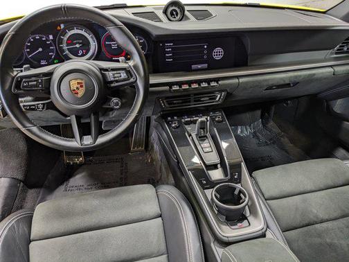 2024 Porsche 911 Carrera GTS