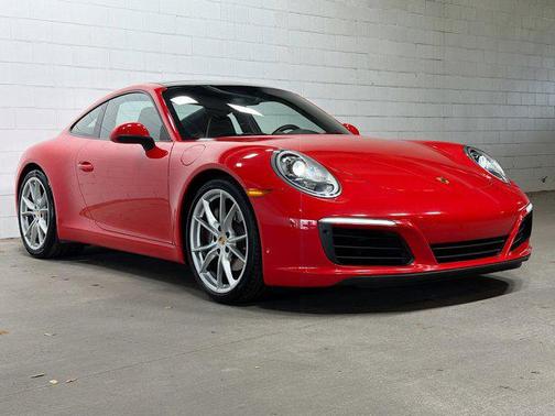 2017 Porsche 911 Carrera