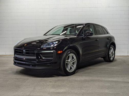 2024 Porsche Macan Base