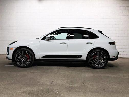 2026 Porsche Macan S