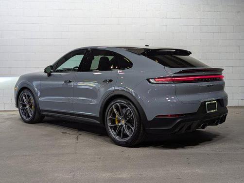 2024 Porsche Cayenne Turbo GT