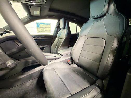 Lugano Blue 2026 Porsche Macan Macan Electric