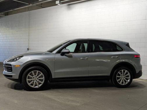 2022 Porsche Cayenne Platinum Edition