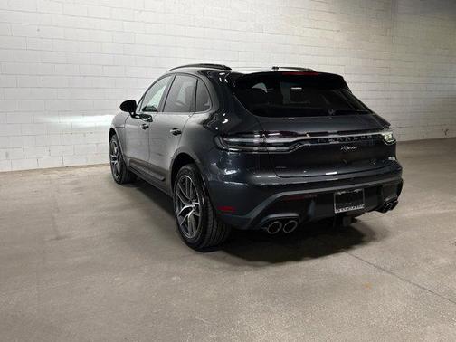 Volcano Grey Metallic 2026 Porsche Macan Macan
