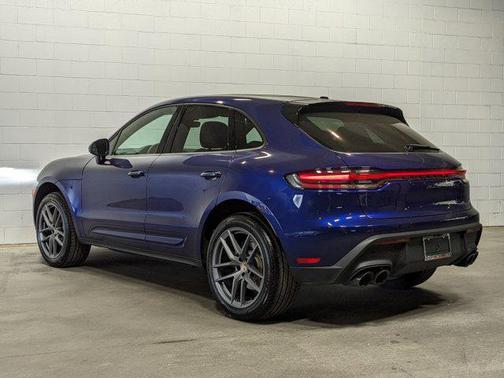 2024 Porsche Macan Base