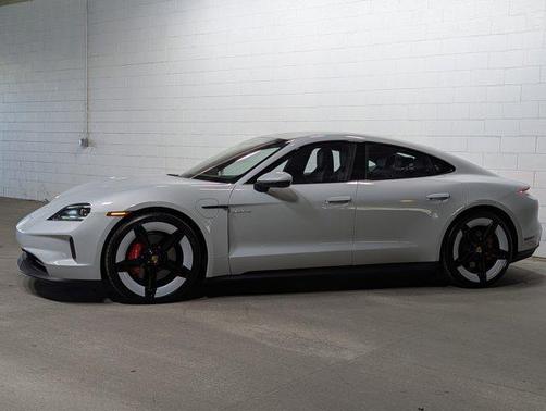 2025 Porsche Taycan 4S