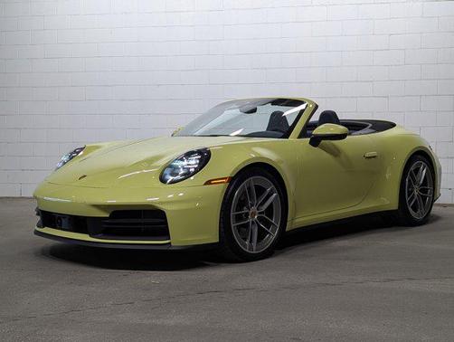 2025 Porsche 911 Carrera