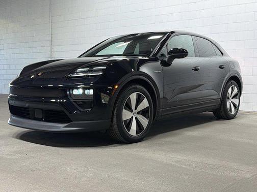 2024 Porsche Macan 4