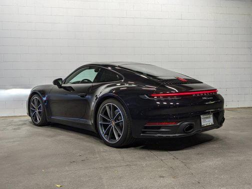 2023 Porsche 911 Carrera