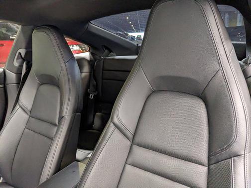 2023 Porsche 911 Carrera