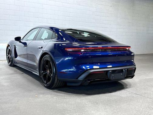 Gentian Blue Metallic 2026 Porsche Taycan GTS