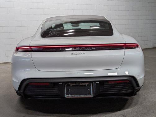 2025 Porsche Taycan